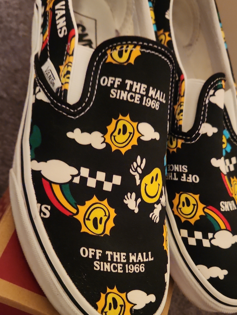 Vans Black Slip-On Sneakers with Yellow & Blue Smiley Pattern - Picture 3 of 5